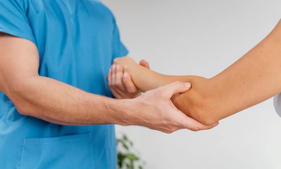 From massage therapy to postural training, learn simple strategies to alleviate chronic back pain and improve daily function.1